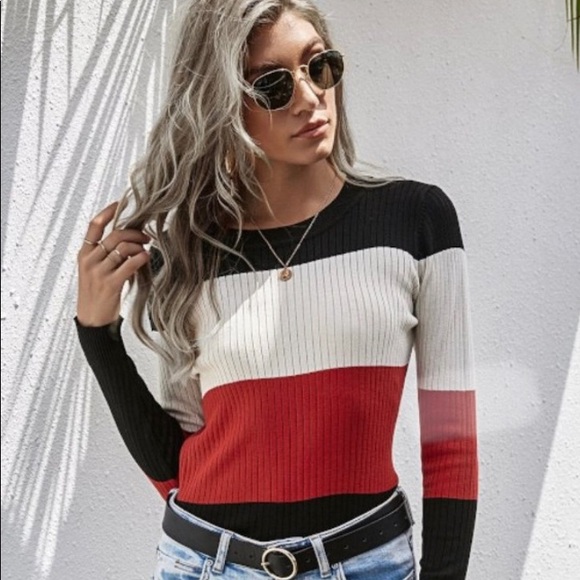 Color Block Sweater - Picture 9 of 9